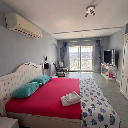 Villa Olive Bay * 博德鲁姆