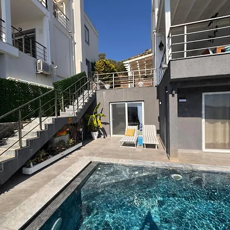 Villa Olive Bay